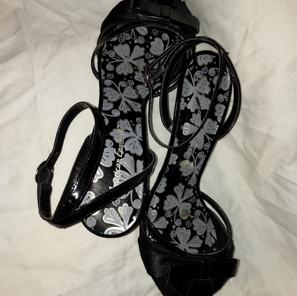 American eagle - Picture 2 of 6